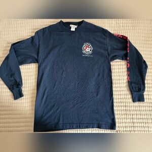 Vintage Navy Long Sleeve Walt Disney World Fire Department Shirt Size Medium